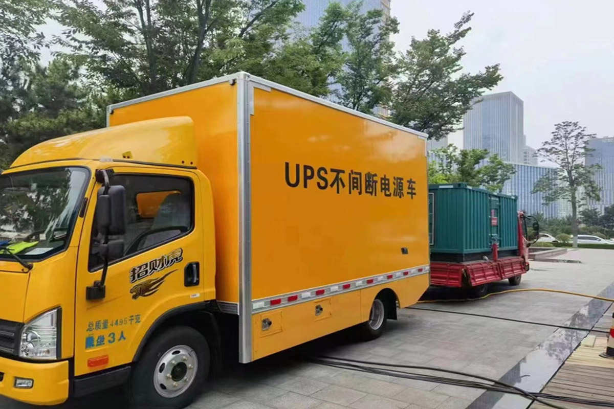 梅里斯达斡尔族发电机租赁施工现场