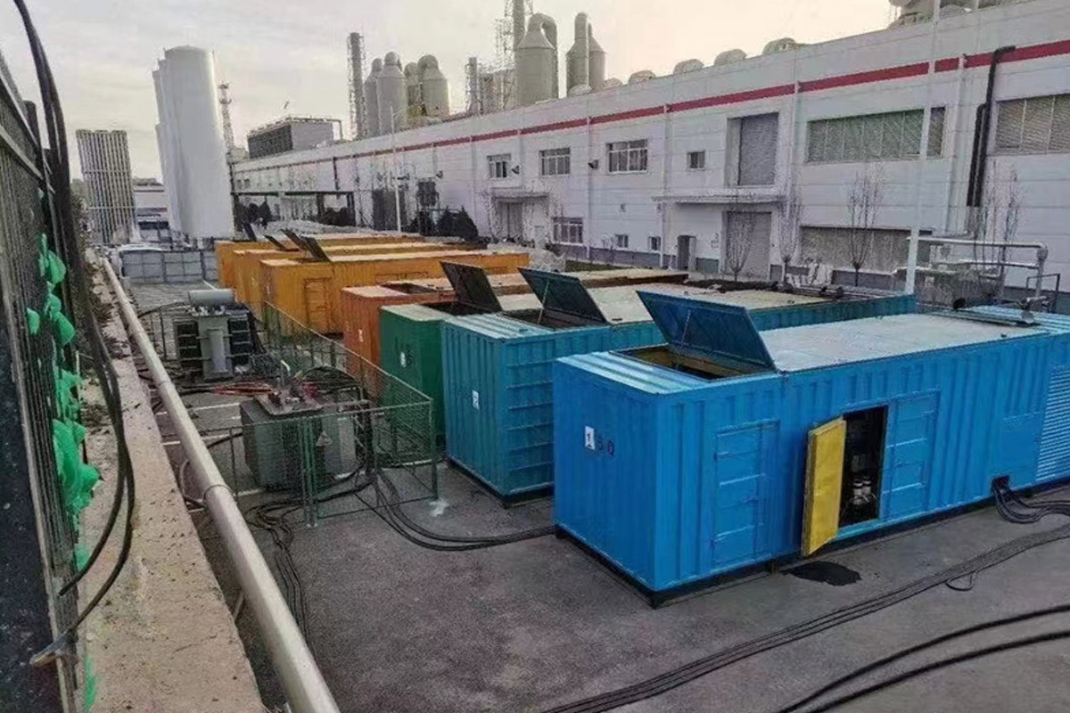 梅里斯达斡尔族发电机租赁施工现场